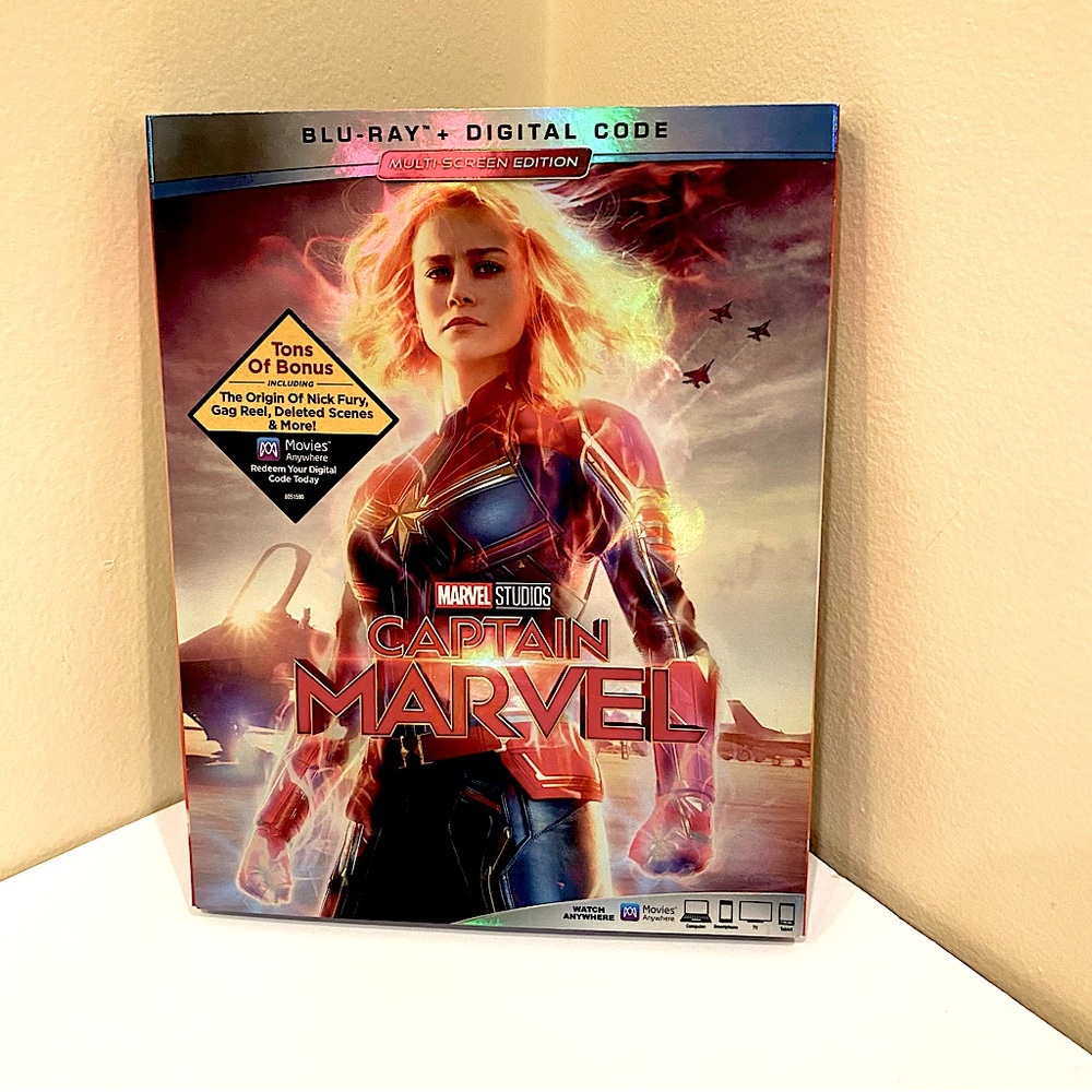 Captain Marvel Blu-Ray